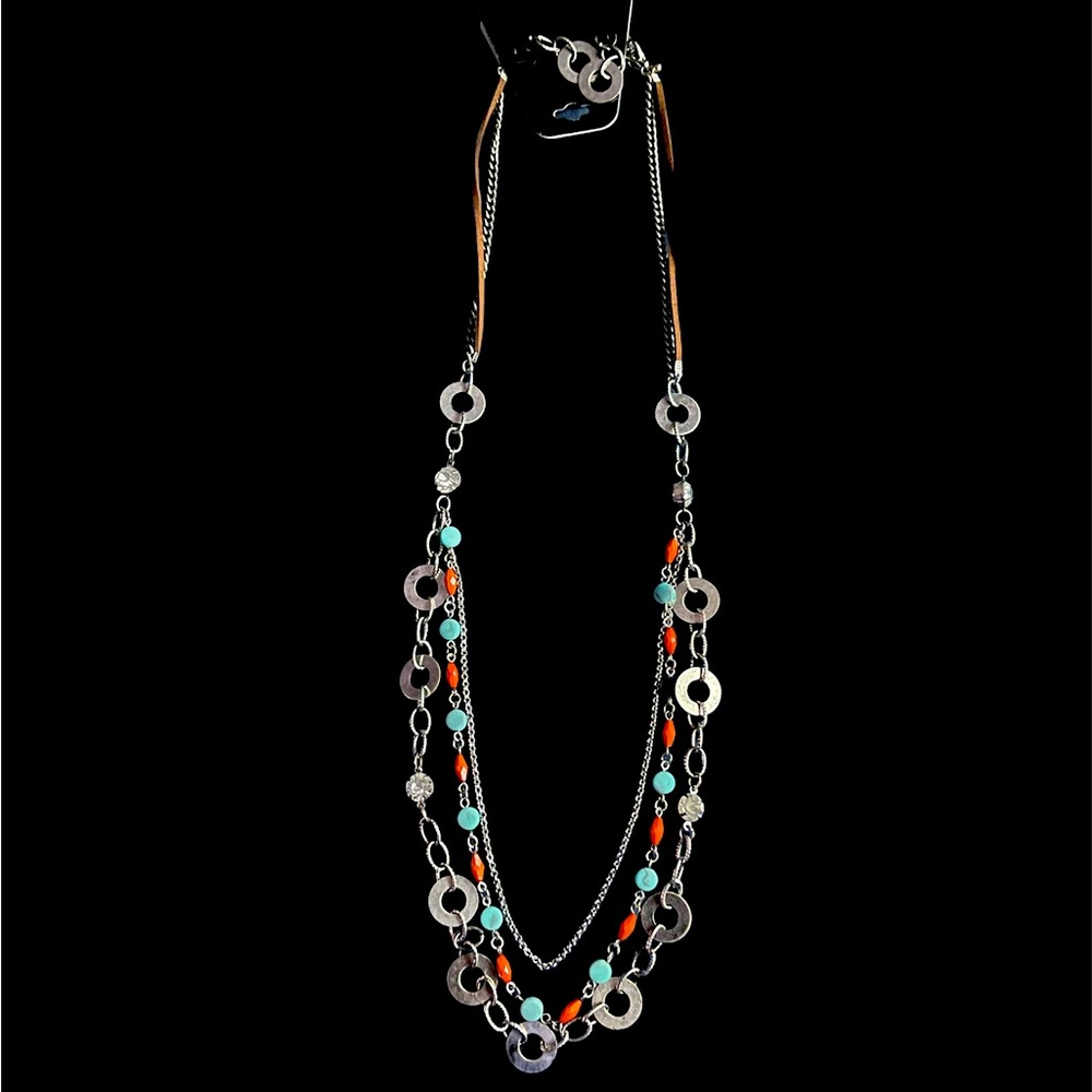 Necklace and earrings set